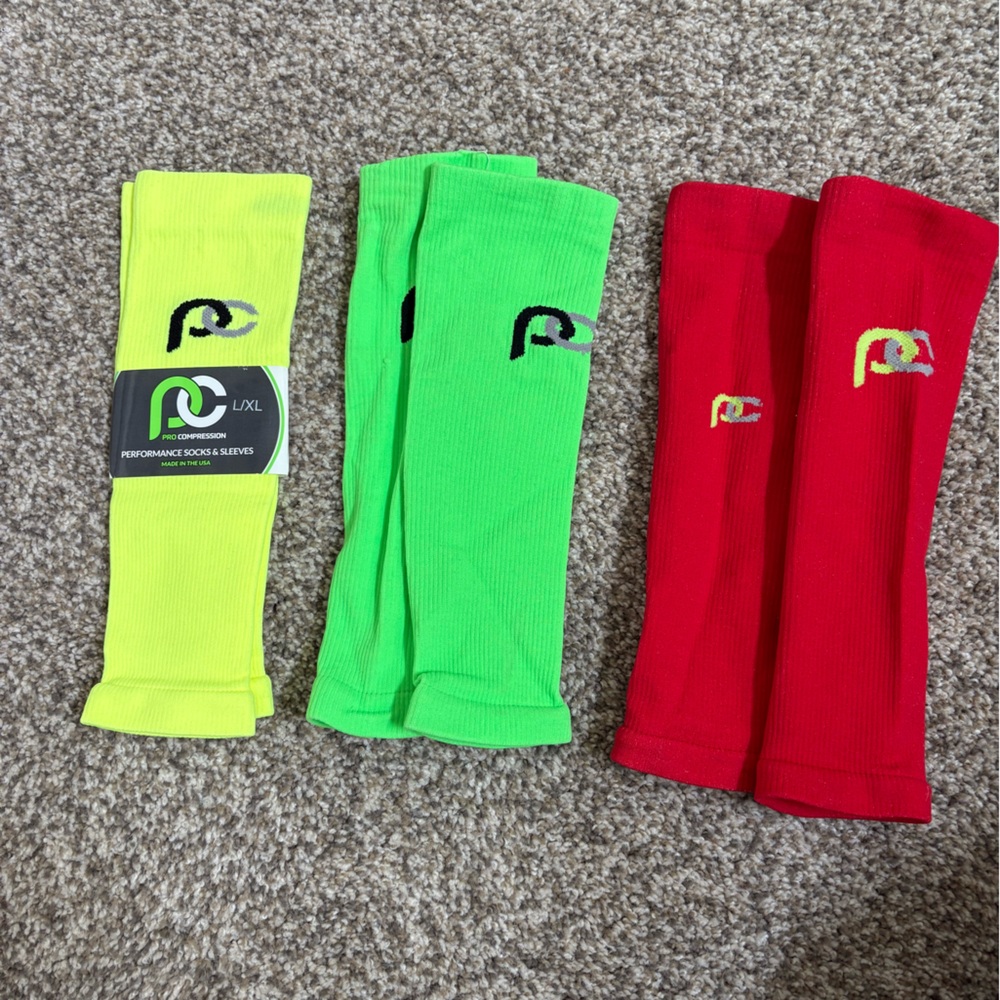 Pro Compression Performance Calf Sleeves Socks 3 Pairs Red Green Yellow L/XL